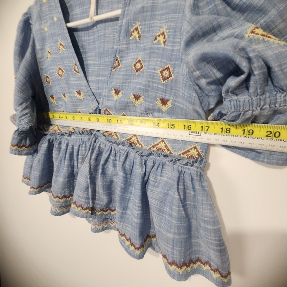 Free People Embroidered Blue Ruffle Sleeve Top Size XS - Picture 8 of 10